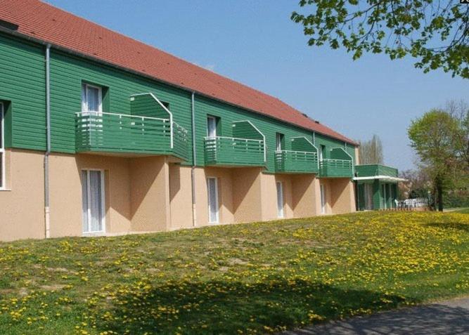 Hotel Ibis Styles Bourbon Lancy Exteriér fotografie
