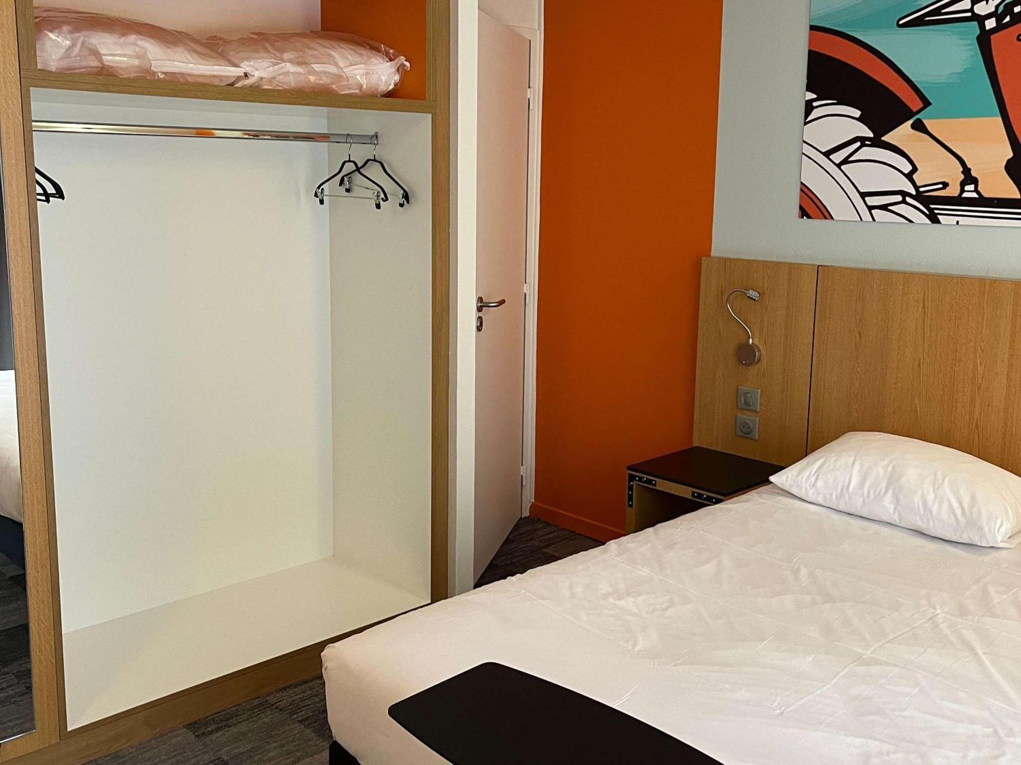 Hotel Ibis Styles Bourbon Lancy Exteriér fotografie