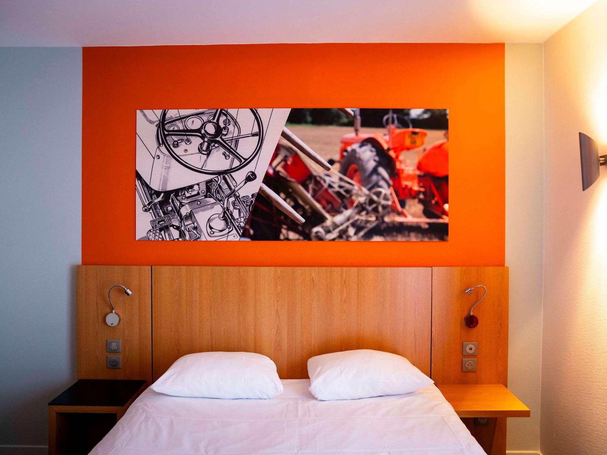 Hotel Ibis Styles Bourbon Lancy Exteriér fotografie